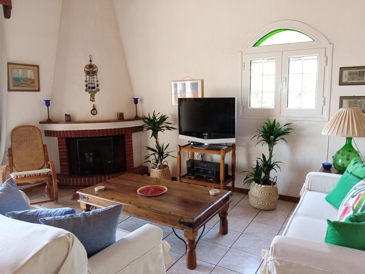 Votsalo Summer House By The Beach Porto Heli Esterno foto